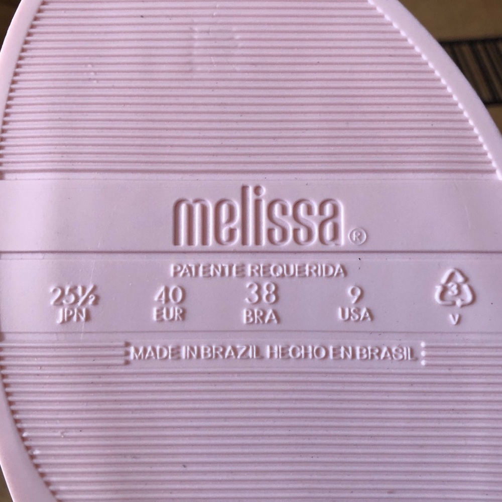Two Pairs Left! HELLO KITTY-NWT Melissa Pink Women's Sandals - Picture 7 of 8